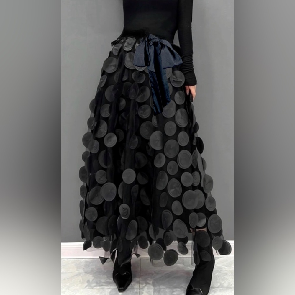Elegant Polka Dot Tull Mesh Black 3D Patchwork A-Line Midi Skirt - Picture 4 of 8